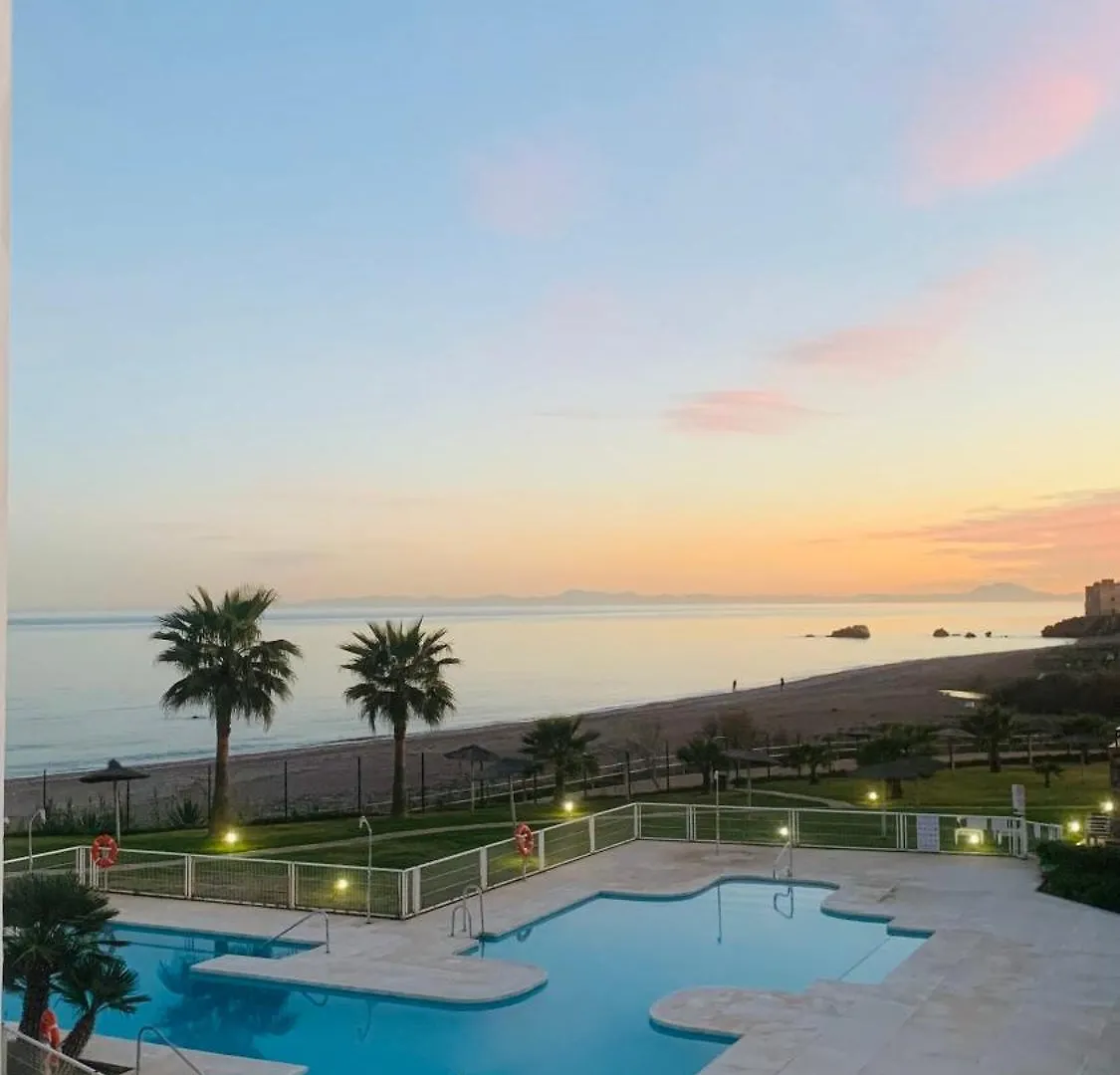 First Line Beach-Amazing Seaview - La Duquesa-Estepona Bahia de Casares