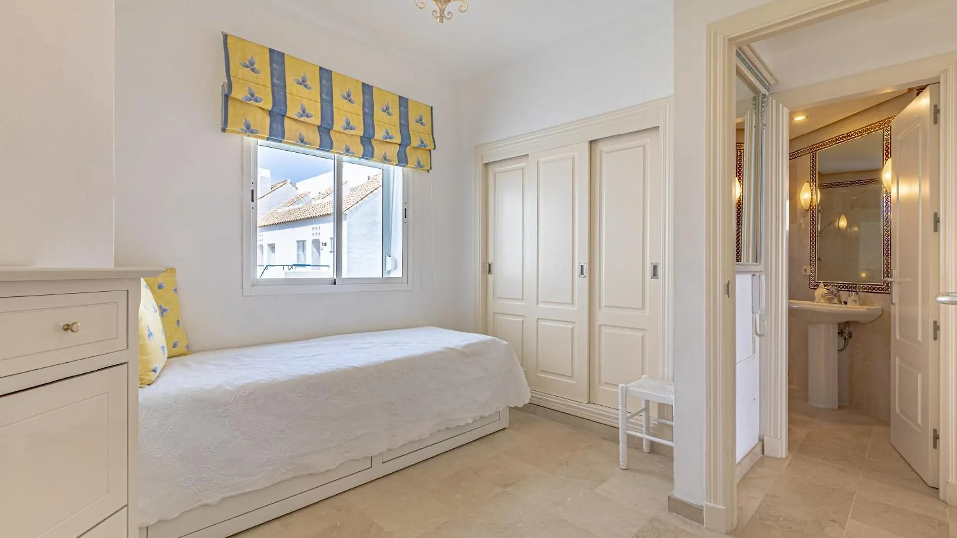 Firstline Beach-Amazing Seaview - Estepona-La Duquesa Bahía de Casares 0*,