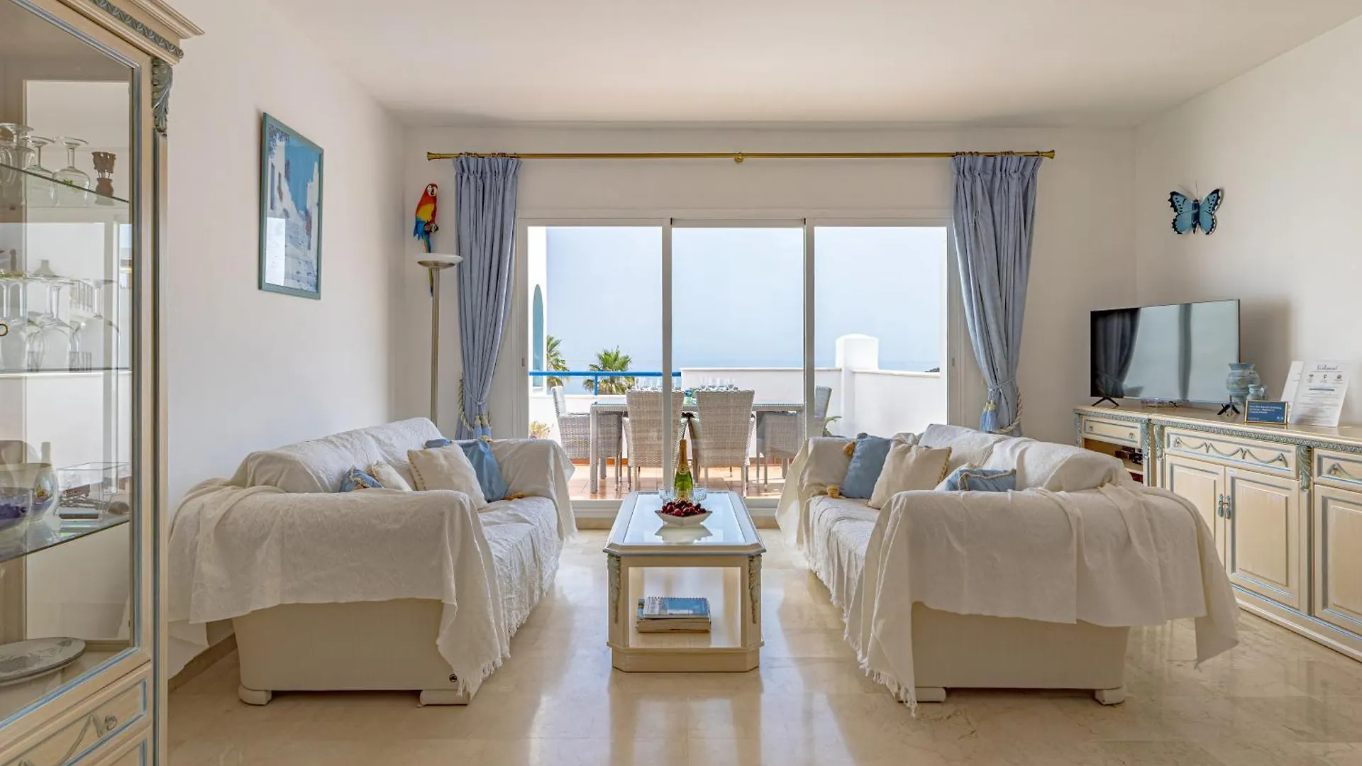 Firstline Beach-Amazing Seaview - Estepona-La Duquesa Bahía de Casares Apartamento